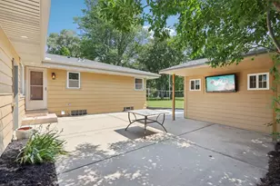 4123 W Mary Ann Dr, Franklin, WI 53132 - Photo 37