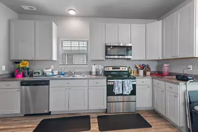 1315  Jerome Ave, Janesville, WI 53546 - Photo 9