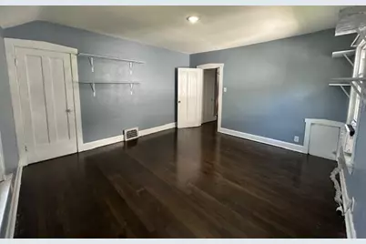 663 S Layton Blvd, Milwaukee, WI 53215 - Photo 27