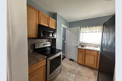 663 S Layton Blvd, Milwaukee, WI 53215 - Photo 15