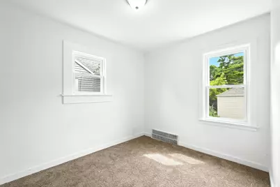 4314 N 48 St, Milwaukee, WI 53209 - Photo 9