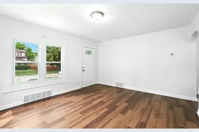 4314 N 48 St, Milwaukee, WI 53209 - Photo 3