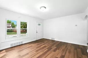 4314 N 48th St, Milwaukee, WI 53209 - Photo 3