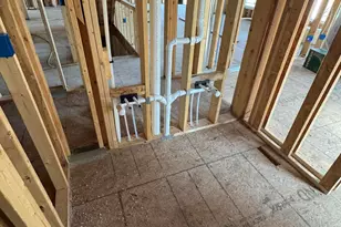 W207N5766 Muirfield Dr, Menomonee Falls, WI 53051 - Photo 5