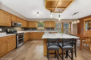 7967 S 67th St, Franklin, WI 53132 - Photo 3