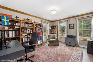 7967 S 67th St, Franklin, WI 53132 - Photo 9