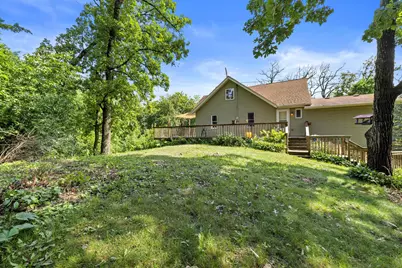 8020  Ridgeway Dr, Burlington, WI 53105 - Photo 27