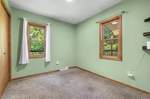 8020 Ridgeway Dr, Burlington, WI 53105 - Photo 21