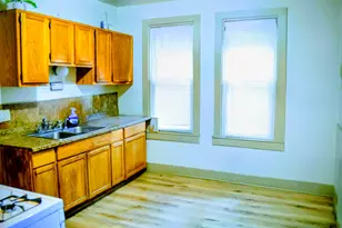 2519 N 35th St, Milwaukee, WI 53210 - Photo 9