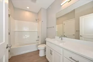 500 E Main St, Racine, WI 53185 - Photo 13