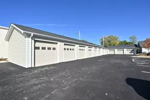 500 E Main St, Racine, WI 53185 - Photo 15