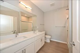 500 E Main St, Racine, WI 53185 - Photo 15