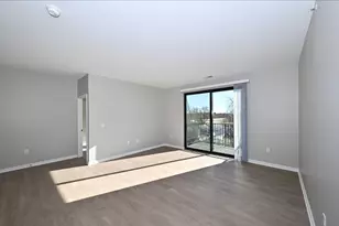 500 E Main St, Racine, WI 53185 - Photo 11