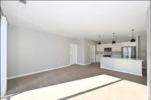 500 E Main St, Racine, WI 53185 - Photo 9