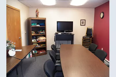 601 N 8th St, Manitowoc, WI 54220 - Photo 15