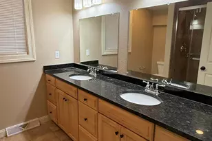 2010 N Buffum St, Milwaukee, WI 53212 - Photo 19