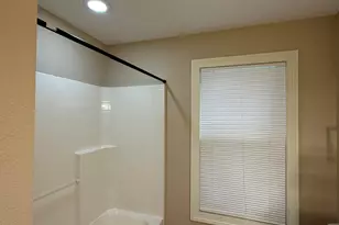 2010 N Buffum St, Milwaukee, WI 53212 - Photo 17