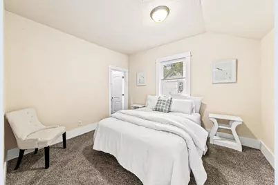 122  Mill St, Oshkosh, WI 54901 - Photo 17