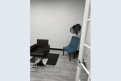 10205 W Greenfield Ave #7, West Allis, WI 53214 - Photo 11