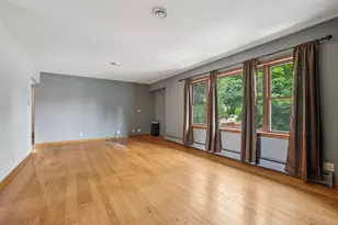 9707 W Metcalf Pl, Milwaukee, WI 53222 - Photo 35