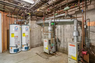 9707 W Metcalf Pl #9711, Milwaukee, WI 53222 - Photo 29