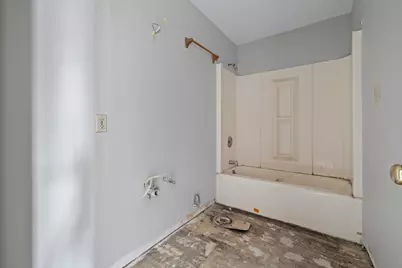 1020  Main St, Racine, WI 53182 - Photo 21