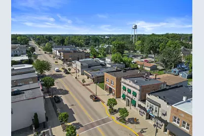 1020  Main St, Racine, WI 53182 - Photo 3