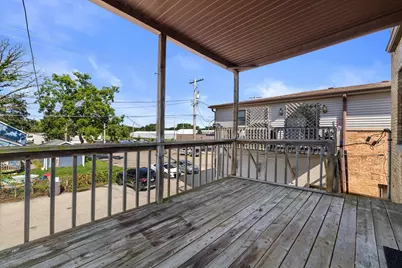 1020  Main St, Racine, WI 53182 - Photo 15