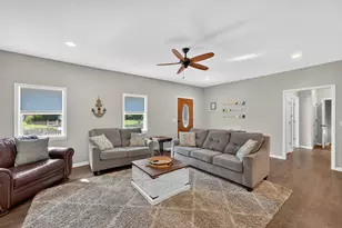 1030 Wheeler St, Lake Geneva, WI 53147 - Photo 5