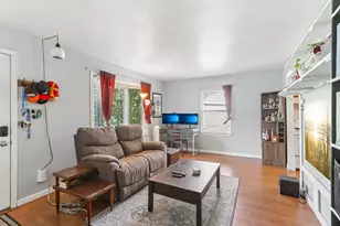 15 Craig Ave, Madison, WI 53705 - Photo 11