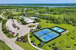 663 Greenview Cir, Geneva, WI 53147 - Photo 33