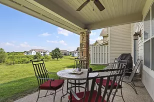 663 Greenview Cir, Geneva, WI 53147 - Photo 21