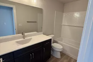 2402 Hoods Creek Path, Racine, WI 53406 - Photo 19