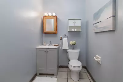 904 E Pearson St #113, Milwaukee, WI 53202 - Photo 7