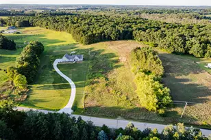 1980 Paradise Dr, Trenton, WI 53095 - Photo 1