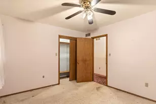 N69W15889 Eileen Ave, Menomonee Falls, WI 53051 - Photo 37