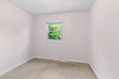 N20W28282  Oakton Rd, Delafield, WI 53072 - Photo 27