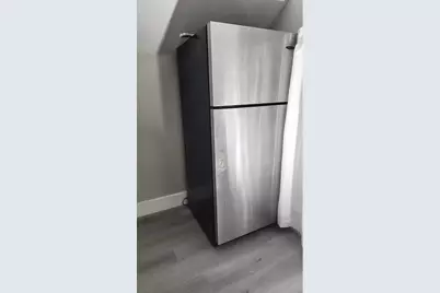 356 W 11th Ave, Oshkosh, WI 54902 - Photo 13