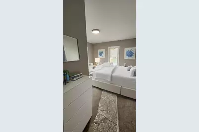 356 W 11th Ave, Oshkosh, WI 54902 - Photo 5