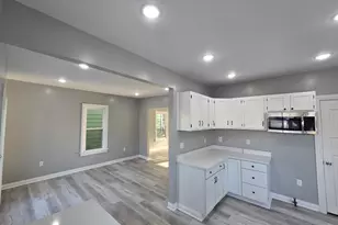 1114 S 47th St, West Milwaukee, WI 53214 - Photo 7