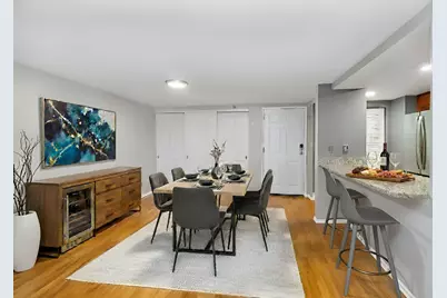 270 E Highland Ave #1023, Milwaukee, WI 53202 - Photo 3