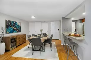 270 E Highland Ave, Milwaukee, WI 53202 - Photo 3