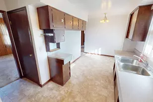 3305 Whistle Ln, Two Rivers, WI 54241 - Photo 7