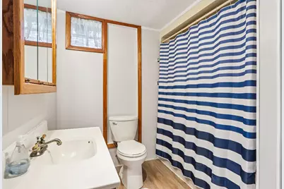 465  Hawthorn St, Burlington, WI 53105 - Photo 15