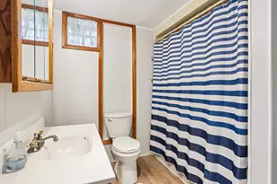 465 Hawthorn St, Burlington, WI 53105 - Photo 15