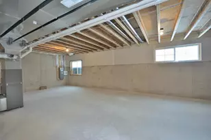 8191 Skylark Ct, Mequon, WI 53097 - Photo 29