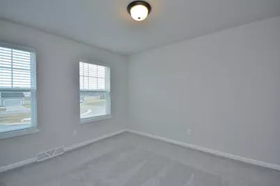 5998  Lillie Cir, Racine, WI 53402 - Photo 9