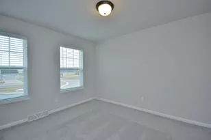 5998 Lillie Cir, Racine, WI 53402 - Photo 9