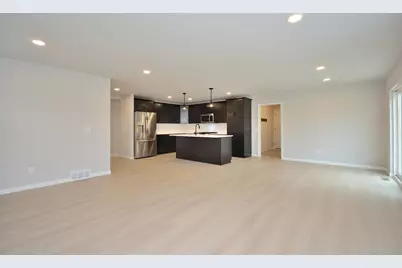 5998  Lillie Cir, Racine, WI 53402 - Photo 29