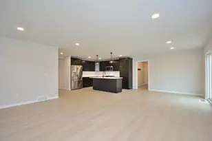 5998 Lillie Cir, Racine, WI 53402 - Photo 29